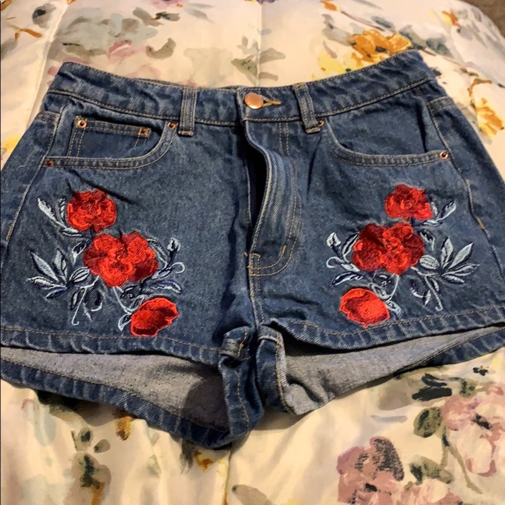 H&M jean shorts